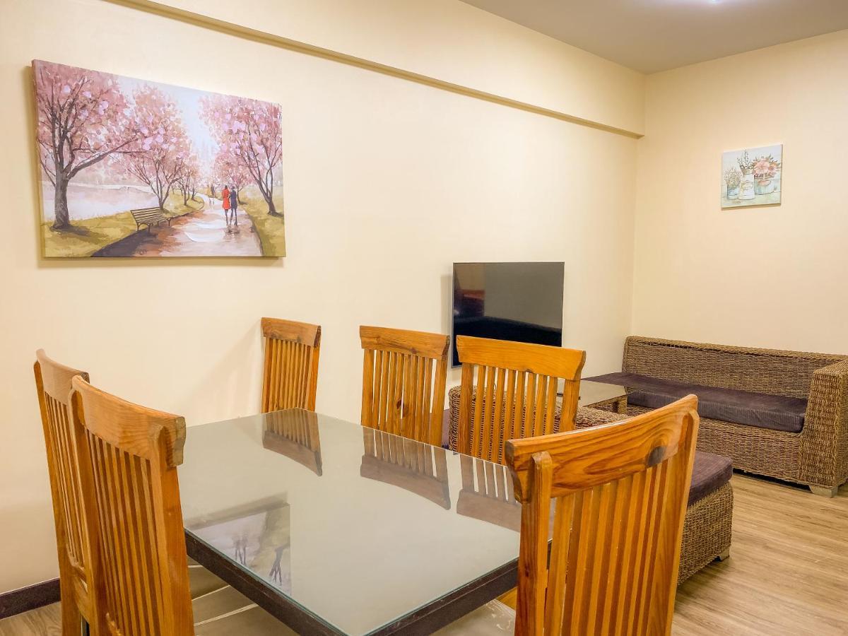 Bristle Ridge 2 Bedroom Panoramic View バギオ エクステリア 写真